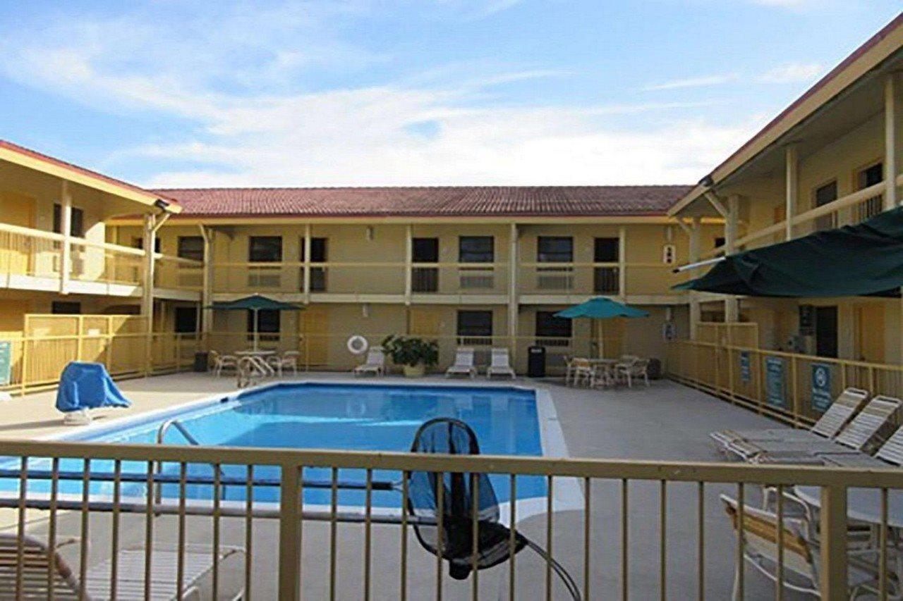 Quality Inn Harlingen Luaran gambar